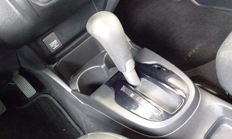 Honda Fit 1.5 Lx 16V...