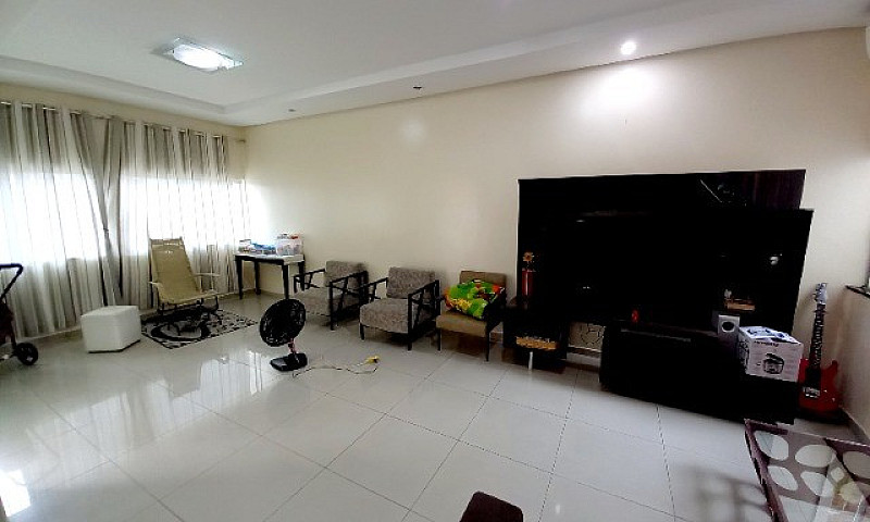 Casa 4/4, 06 Vgs De ...