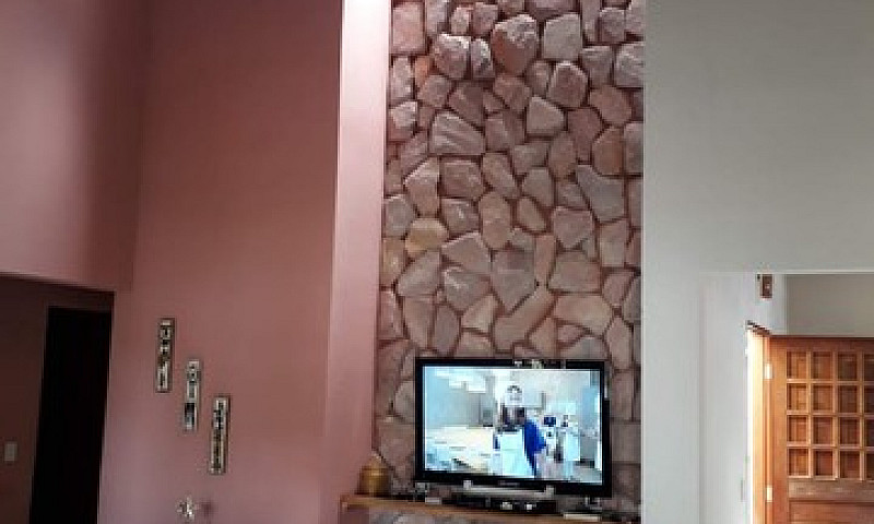 Casa Em Condomínio M...