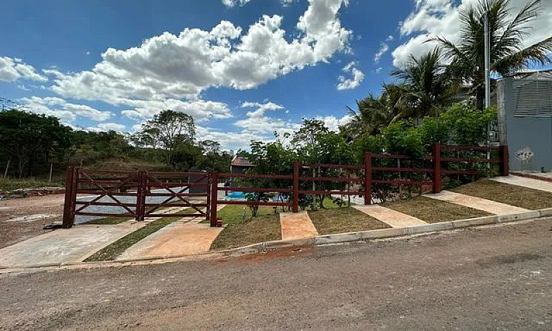 Casa No Lago Corumba...