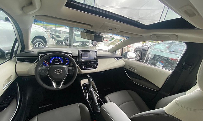 Toyota Corolla 2.0 A...
