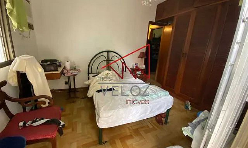 Apartamento-À Venda-...