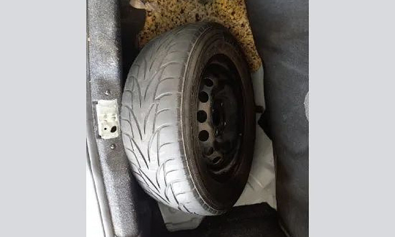 Fiat Uno Drive 1.0 -...