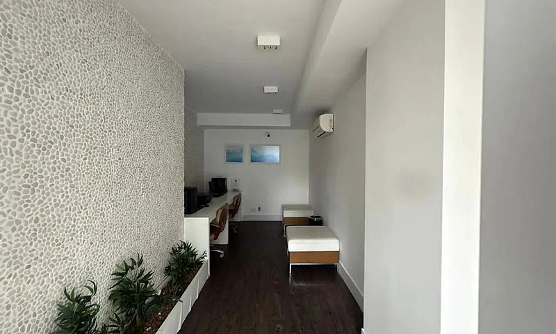 Cobertura Duplex À V...