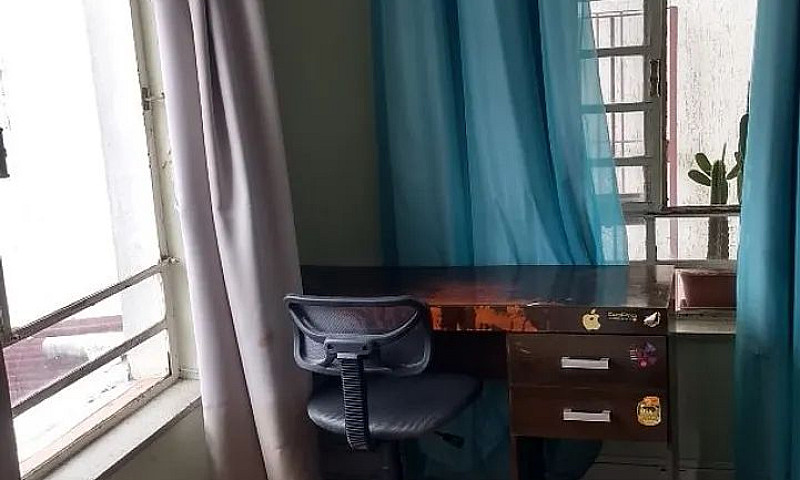 Quarto Mobiliado Pró...