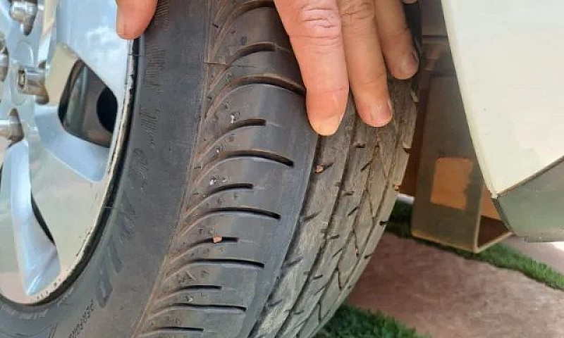 Chevrolet Onix Hatch...