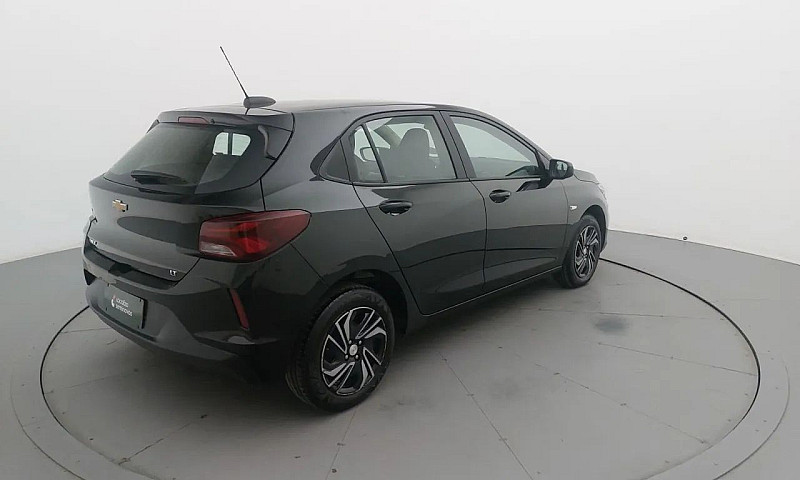 Chevrolet Onix Hatch...