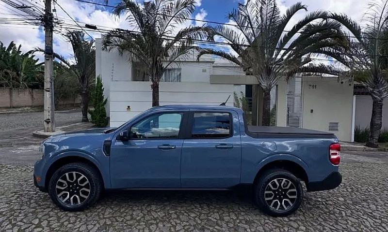 Ford Maverick Lariat...