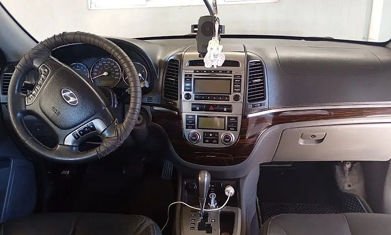 Hyundai Santa Fe Gls...