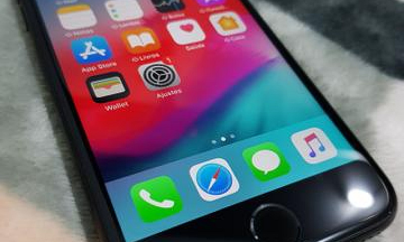 Iphone 7 256Gb Jet B...