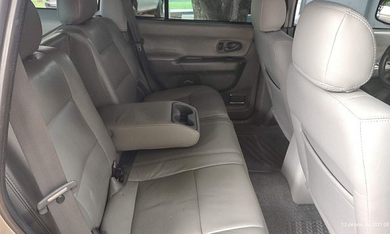 Mitsubishi Pajero Sp...