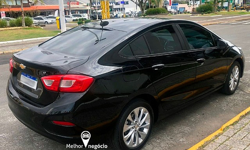 Chevrolet Cruze Seda...