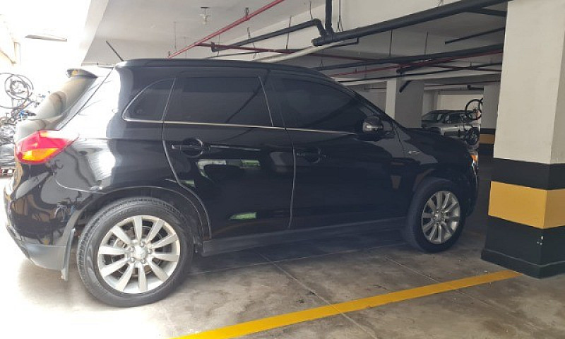 Mitsubishi Asx...