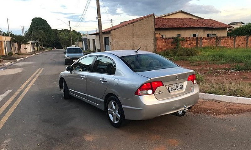 Honda Civic Lxs 2007...