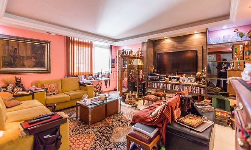 Apartamento  Com 102...