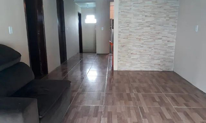 Casa Com Piscina Flo...