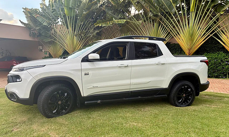 Fiat Toro Freedom 2....