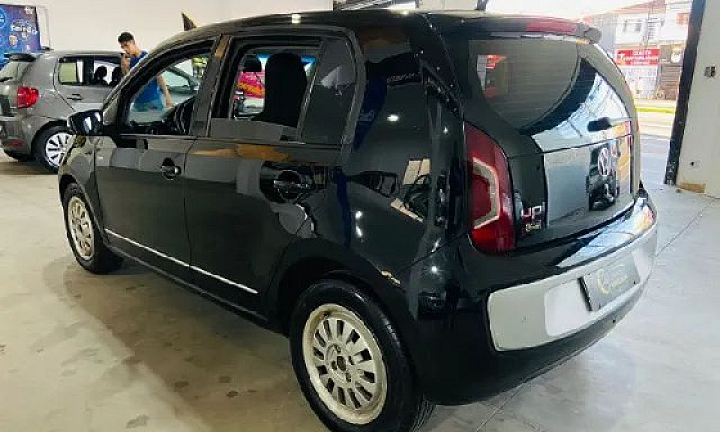 Volkswagen Up! Black...