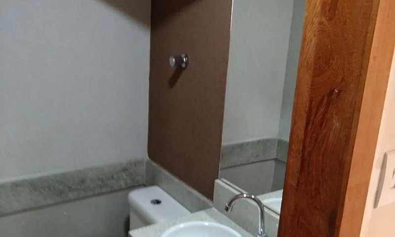 Sobrado Todos Os San...