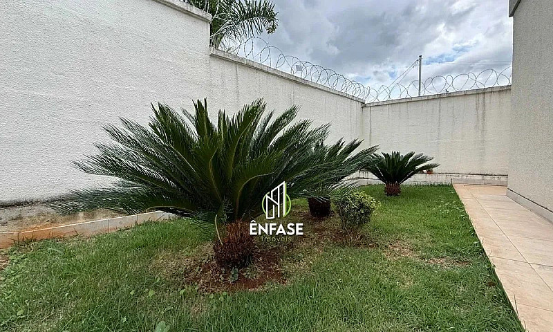 Casa  Com 2 Quartos ...