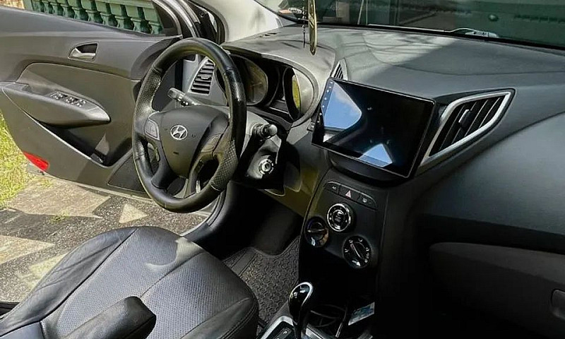 Hyundai Hb20S Premiu...