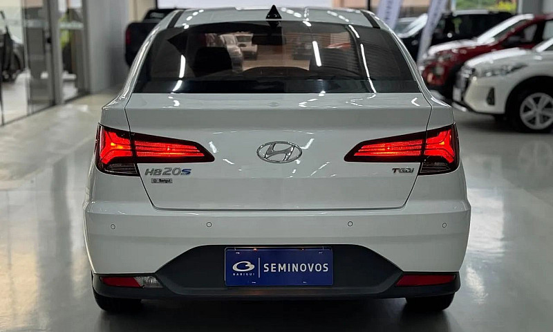 Hyundai Hb20S Evolut...