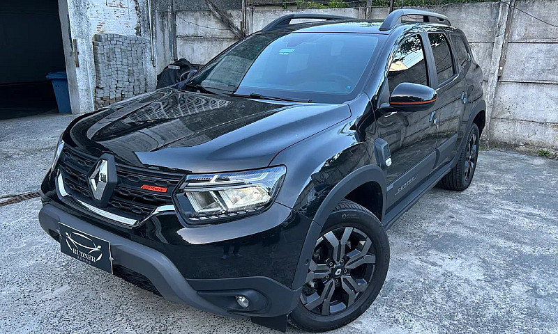 Renault Duster Iconi...