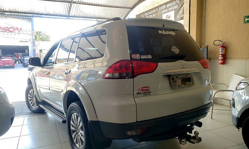 Pajero Hpe 4X4...