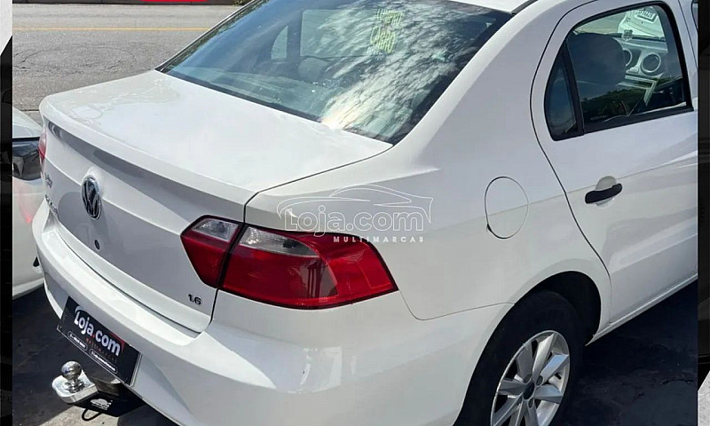 Volkswagen Voyage 1....