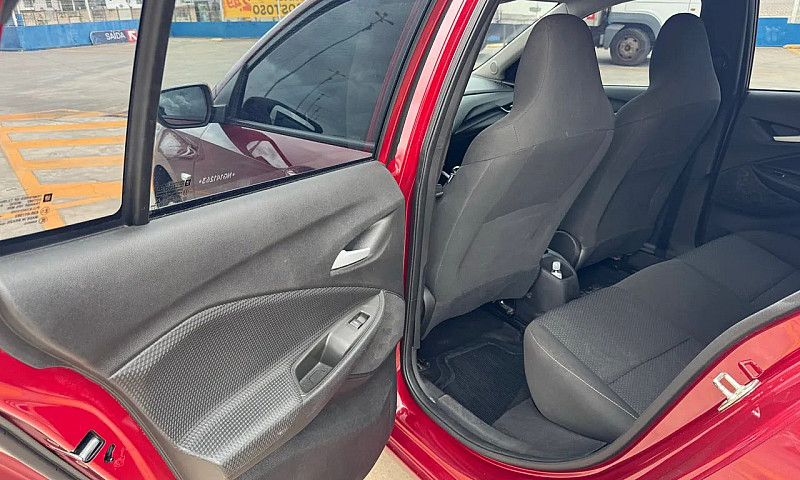 Chevrolet Onix Hatch...