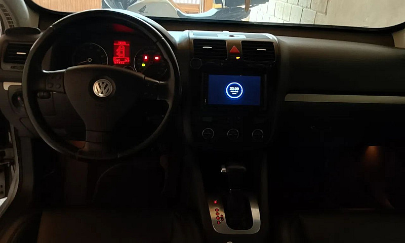Volkswagen Jetta 2.5...