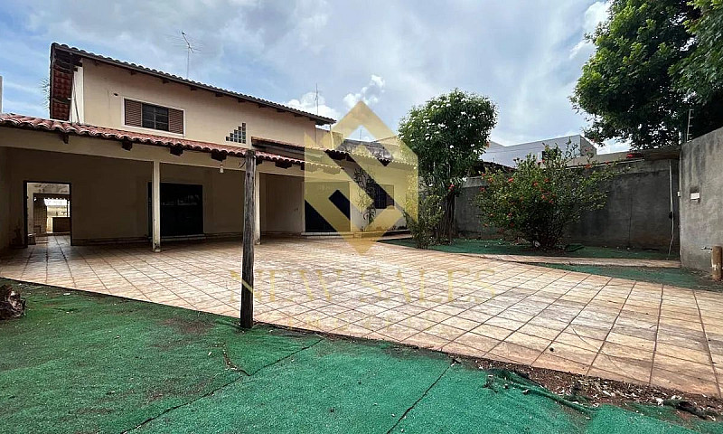 Casa Com 3 Quartos A...