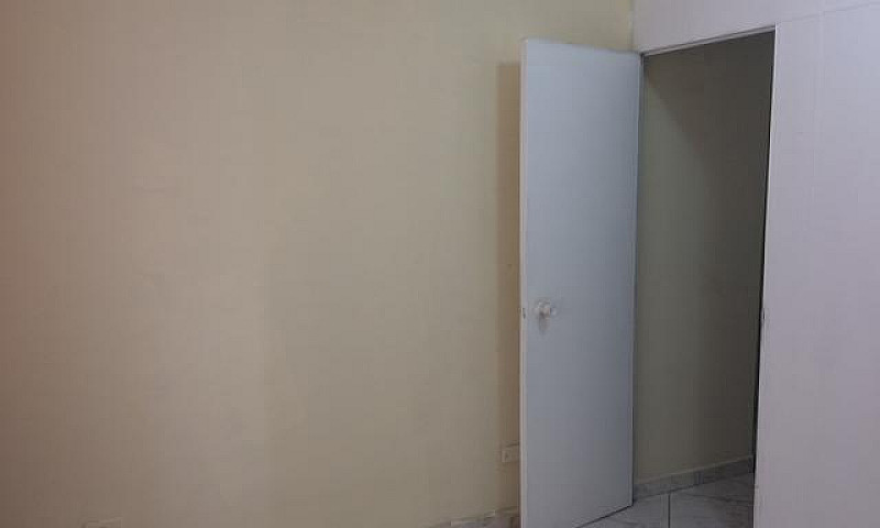 02 Dorms. Alugo P/Na...