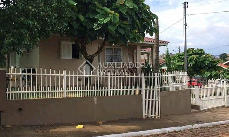 Casa À Venda Com 3 D...