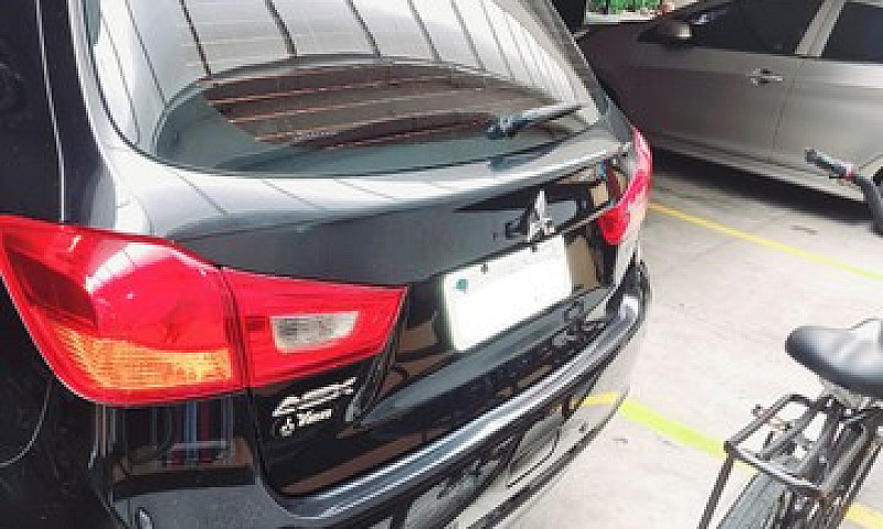 Mitsubishi Asx...