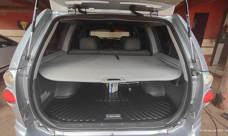Mitsubishi Pajero Sp...