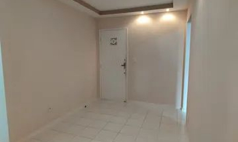 Apartamento / Aruana...