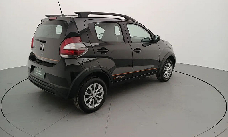 Fiat Mobi Trekking 1...