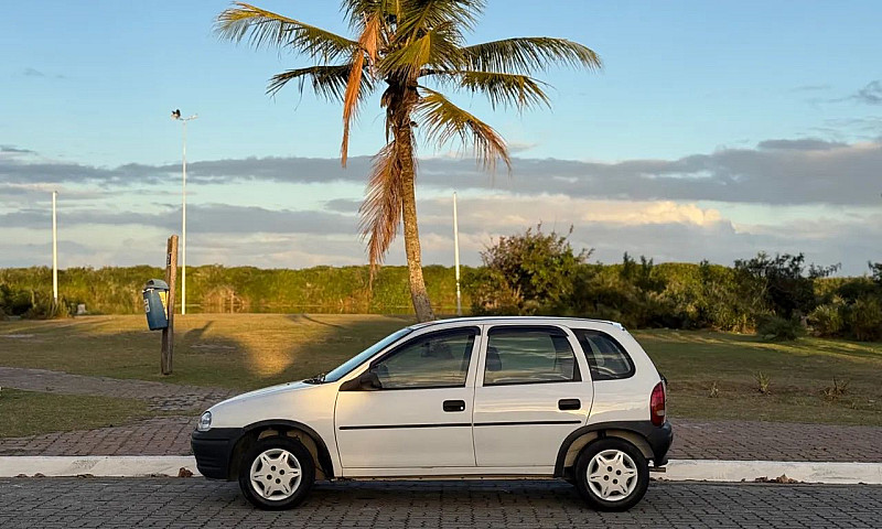 Corsa Super 4 Portas...
