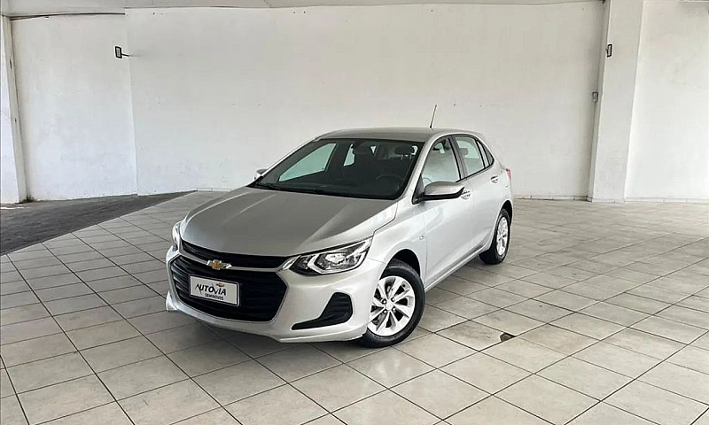 Onix Hatch Lt 1.0 12...