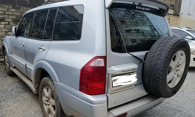 Mitsubishi Pajero Hp...