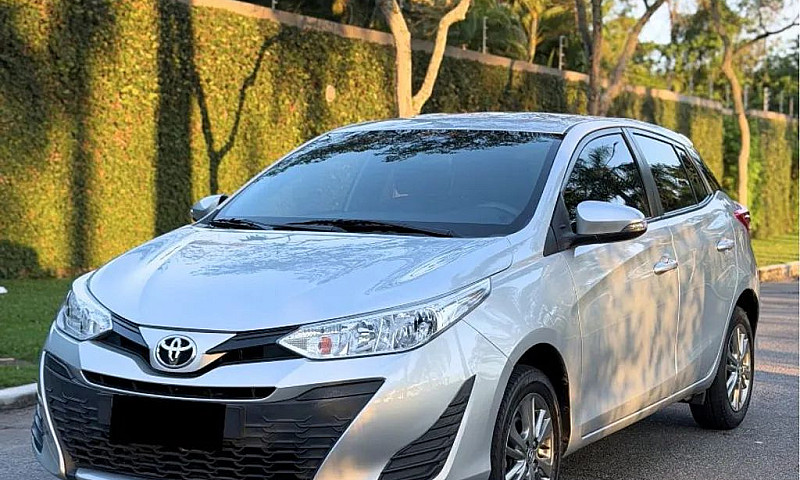 Toyota Yaris Xl Plus...