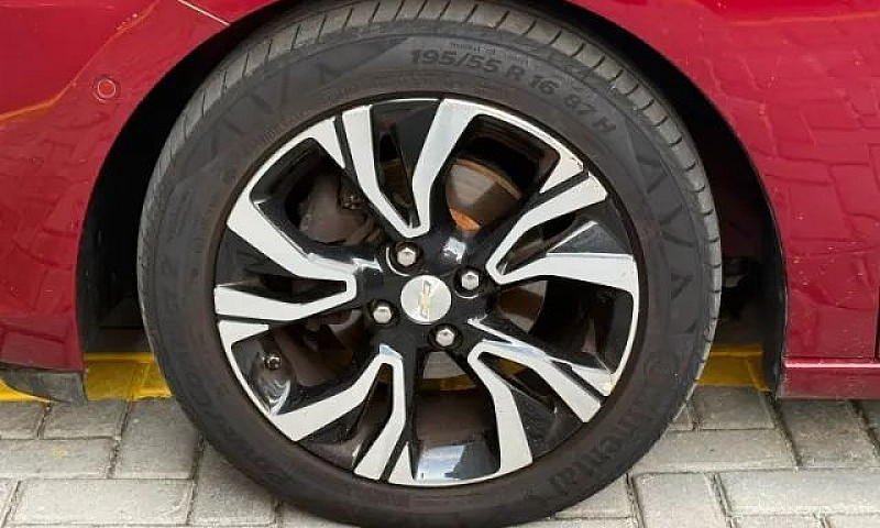 Chevrolet Onix Sedan...