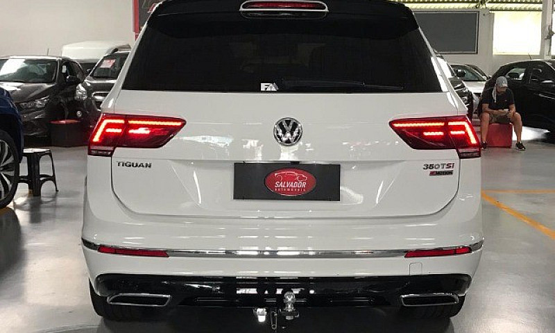 Tiguan R-Line 2.0 To...