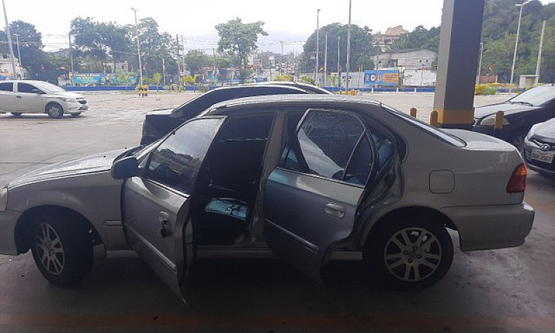Carro De Procedência...