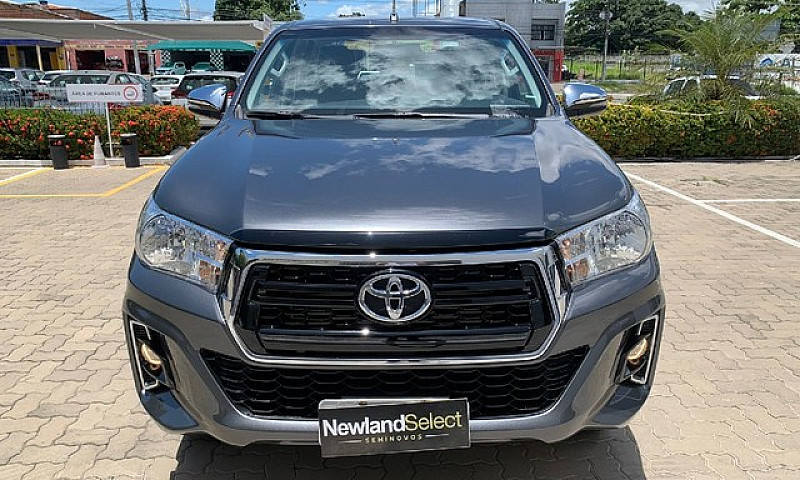 Toyota Hilux 2.8 Srv...
