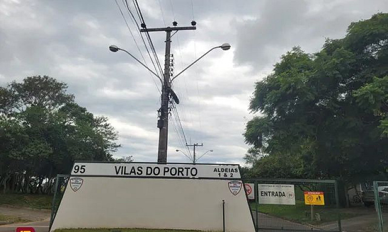 Casa Em Condomínio E...