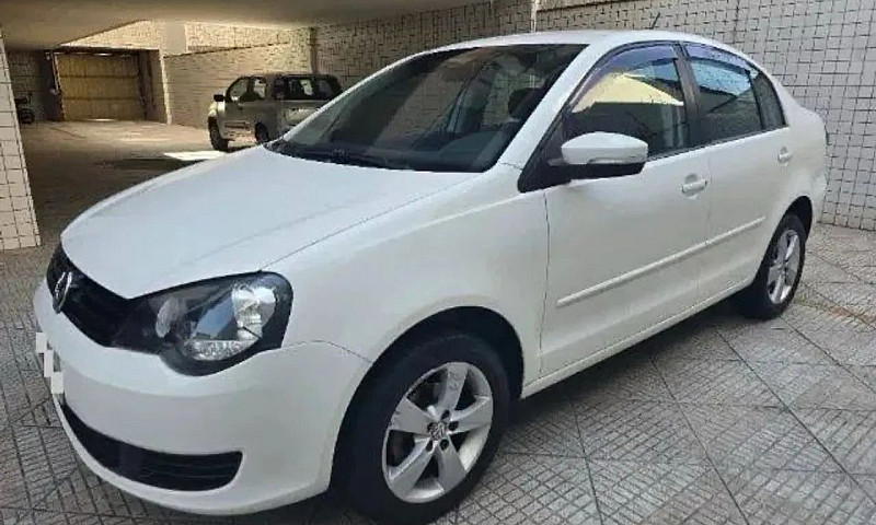 Volkswagen Polo Seda...