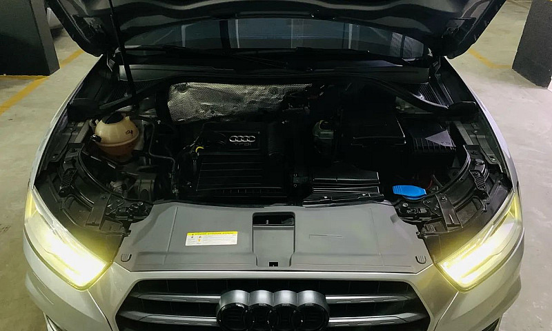 Audi/Q3 1.4 Tfsi Att...