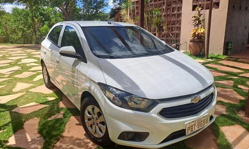 Chevrolet Onix Hatch...